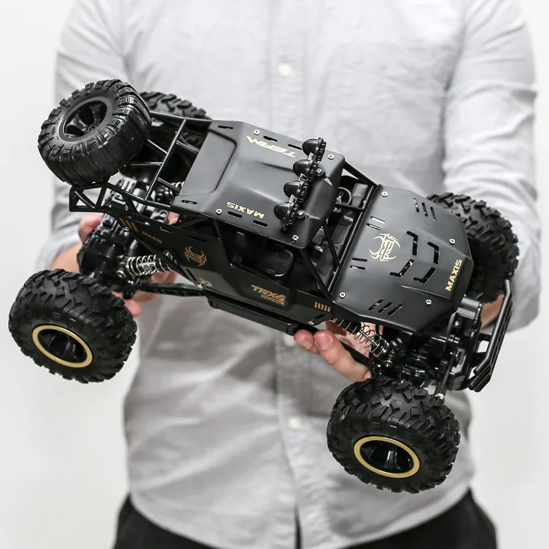 

Радиоуправляемый автомобиль 1:12 внедорожник монстр-Трак, металлический корпус 4WD Rock Crawler, 2,4 ГГц вездеход грузовик игрушки для мальчиков