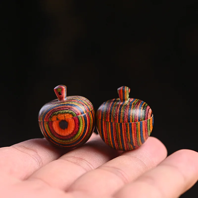 

Feng Shui Magical Cosmic Apple Amulet to Prevent Gossip Ornaments