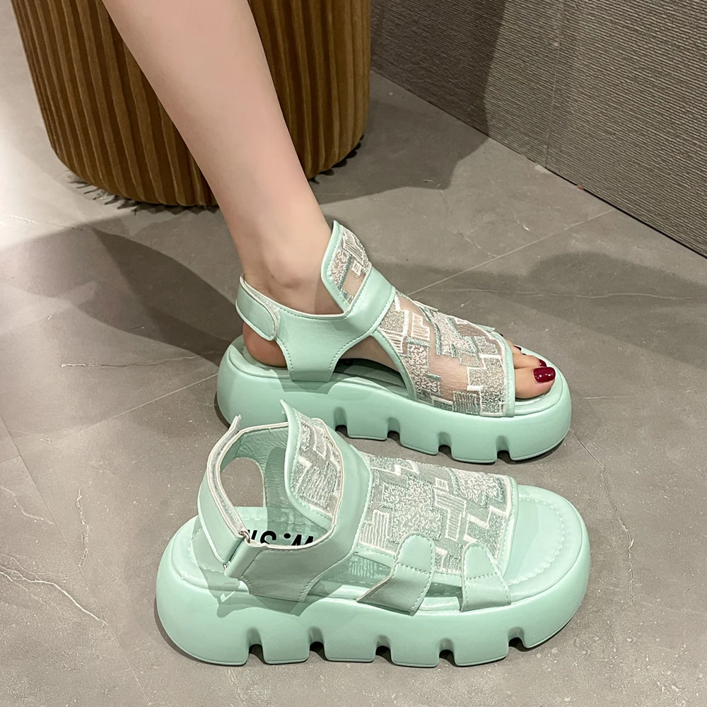 

Green sandals Women's summer leather 2023 new thick soled mid-heel fashion fairy wind with skirt peep-toe Roman shoes