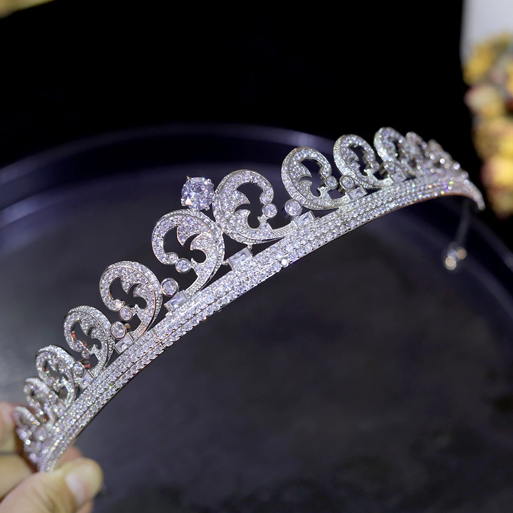 Женская свадебная тиара с фианитом в европейском стиле