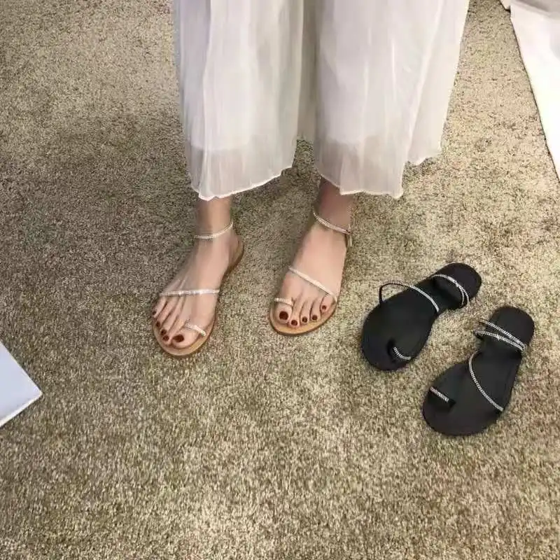 2023 Summer New Fashionable Sandals with Water Diamond Slippers, Flat Bottom Comfortable for Female Outwear