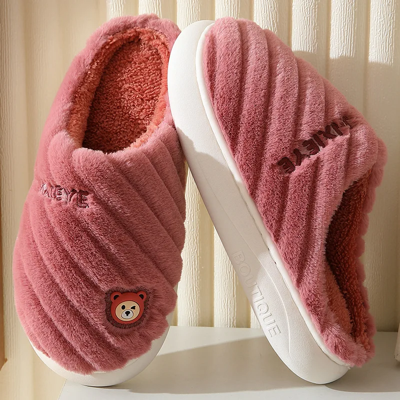 

Симпатичные тапочки с мультяшным медведем, Женские теплые меховые домашние тапочки, домашние тихие тапочки, зимняя комфортная обувь для по...