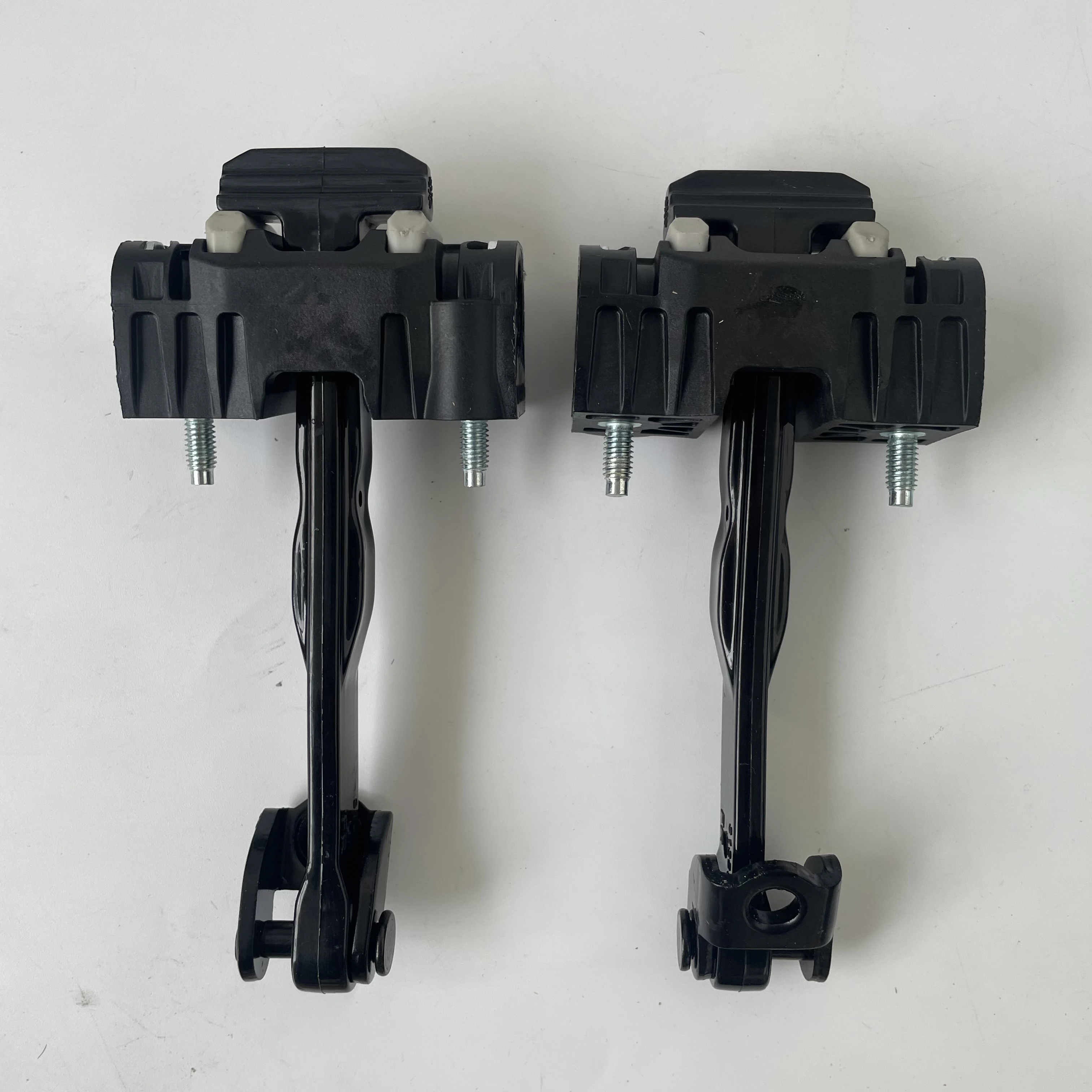 SONGTAO-AUTO PARTS# 31689103 Front LR of door limiter 1pack