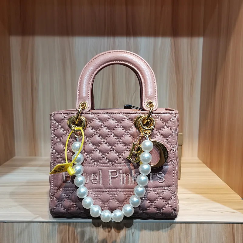 

2022 New Fashion Pearl Shoulder Messenger Bags High Quality Luxury Women Purse and Handbags Unique Designer Small Square Bags