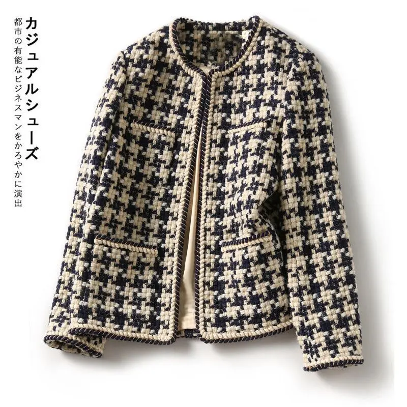 

plaid jacket Tweed retro jacket women 2022 spring and autumn new fashion small fragrance lady temperament round neck casual