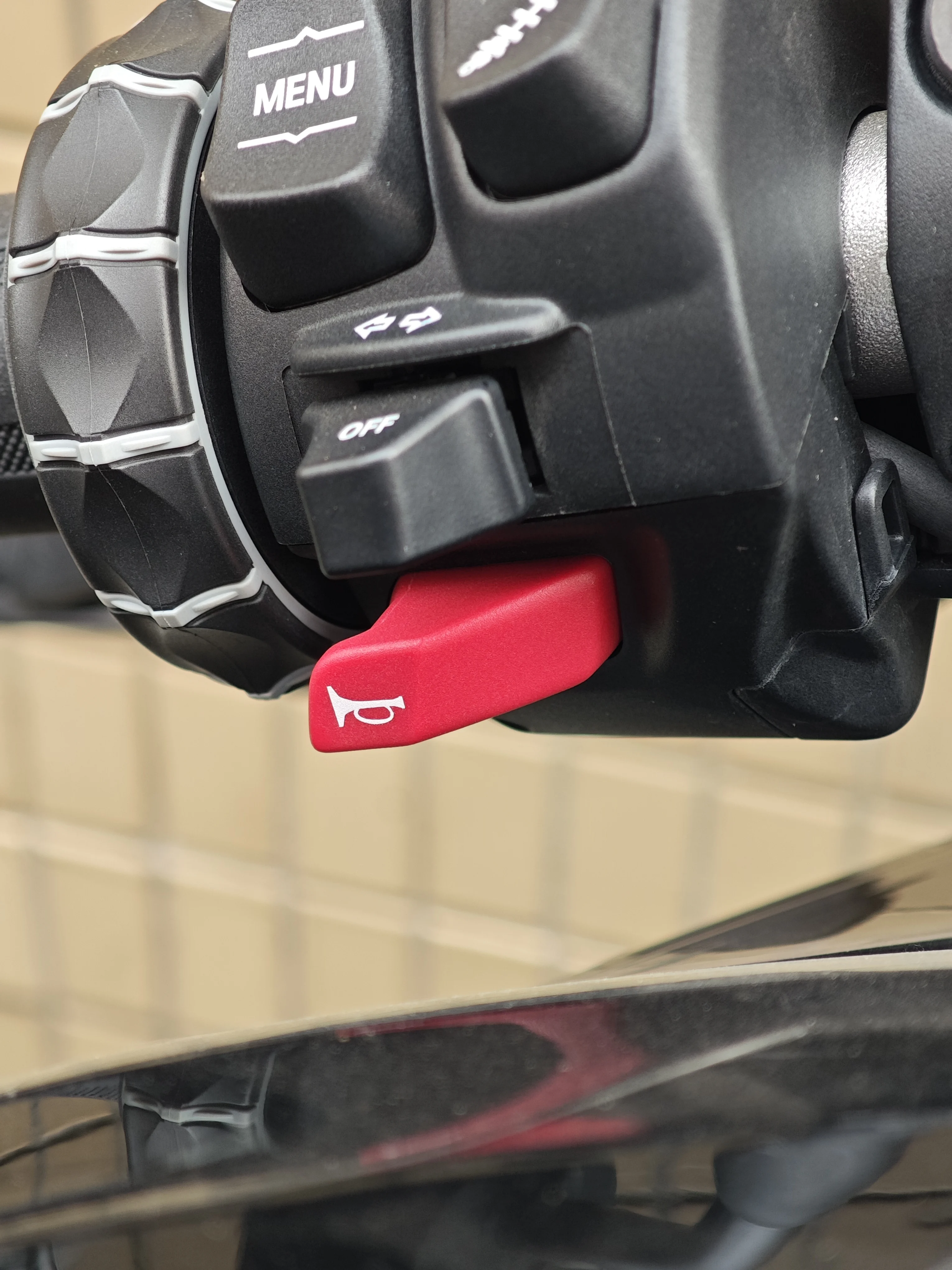 Фото Для BMW R1200GS R1250GS R1200 ADV C650GT S1000 F800R F850R F900R F900XR пусковая сигнализация для мотоцикла, звуковой сигнал, кнопка переключения, крышка №2