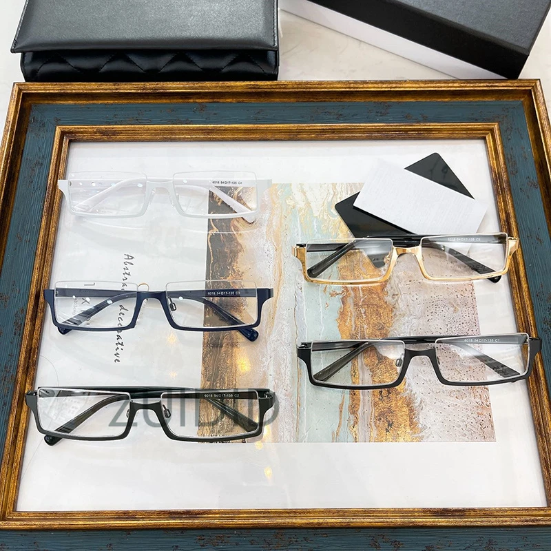 

Модные маленькие квадратные солнцезащитные очки, женские роскошные Брендовые однотонные полуоправы с квадратными прозрачными линзами 2022, ...