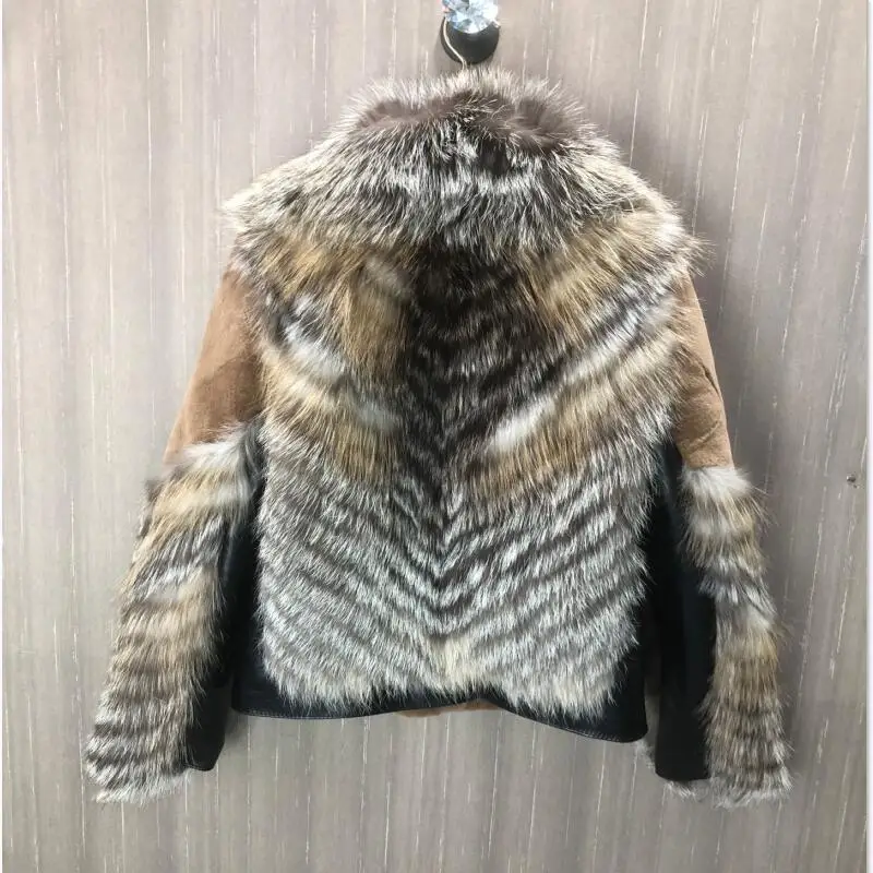 Женская куртка из натурального лисьего меха