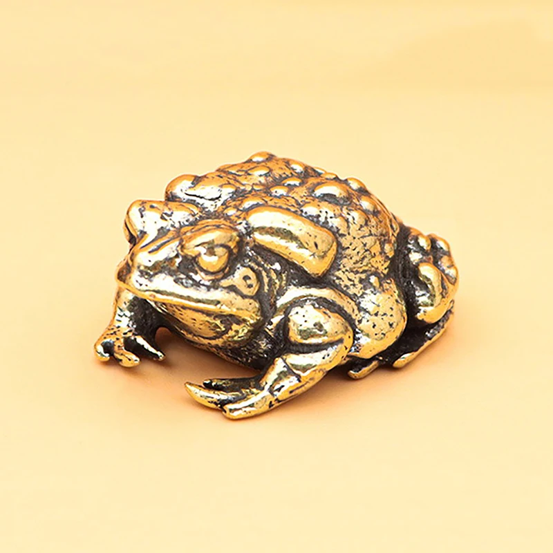 

Латунная золотая лягушка на удачу