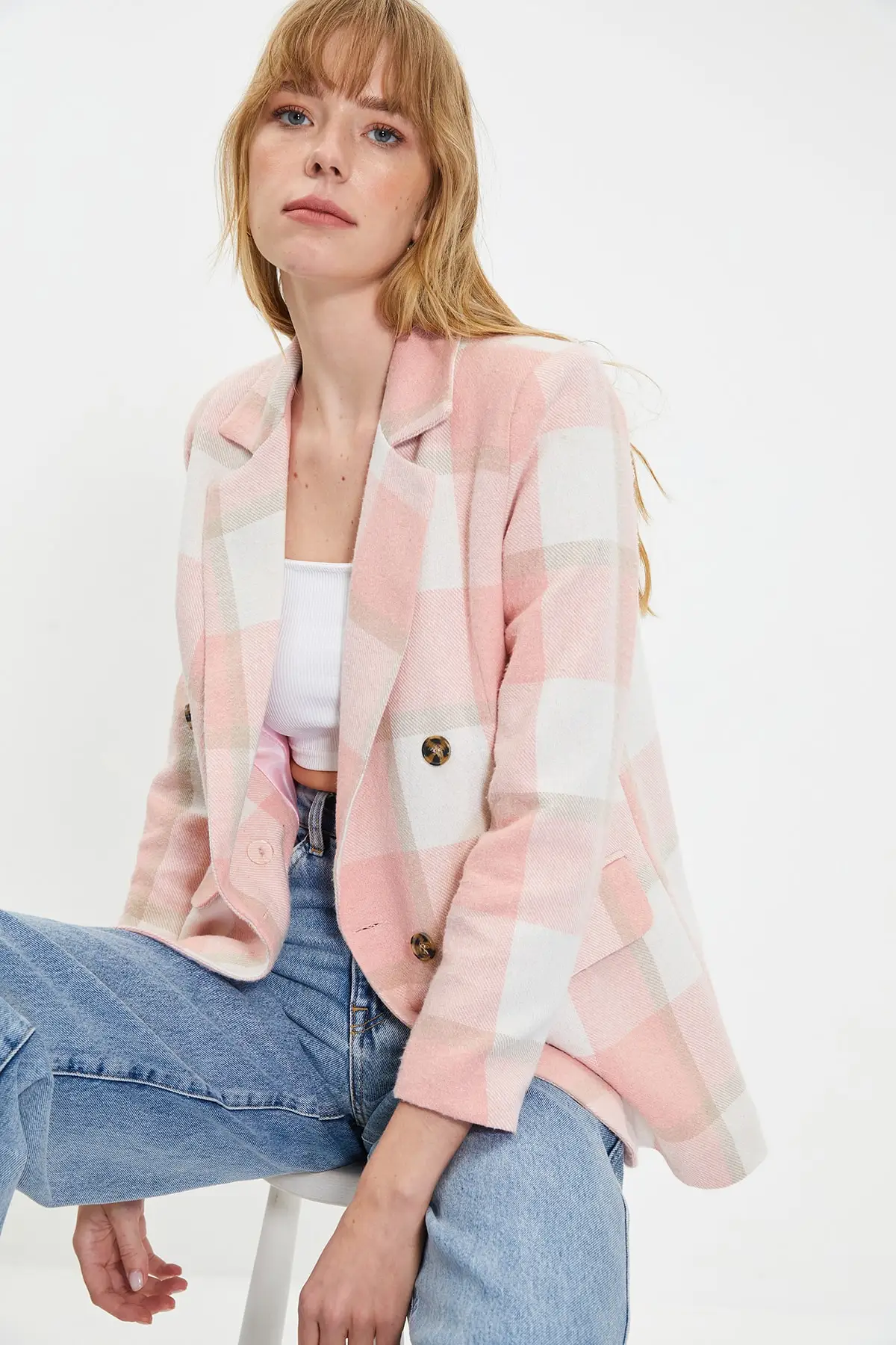 

Trendyol Buttoned Jacket TWOAW22CE0237