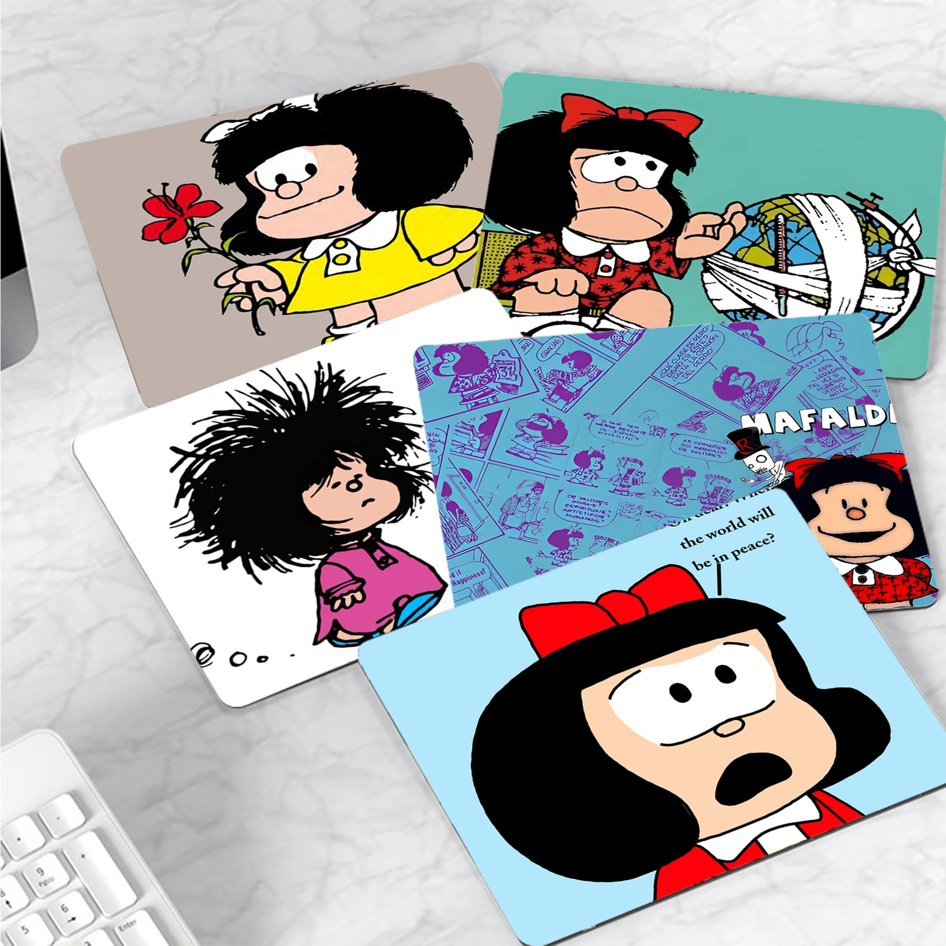 

Mafalda Non-slip Lockedge Table Mat Student Mousepad Computer Keyboard Pad Games Pad Desk Mat Deskpad Home Decor