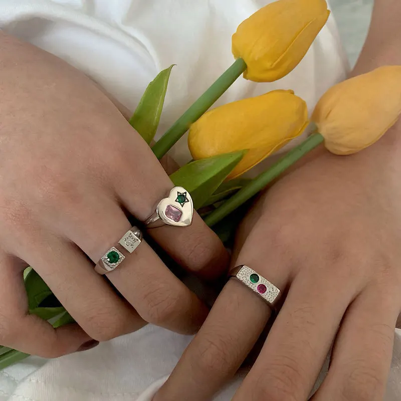 

Niche Design S925 Sterling Silver Collision Color Stones Exaggerated Love Square Light Luxury Fashion Ladies Open Finger Ring