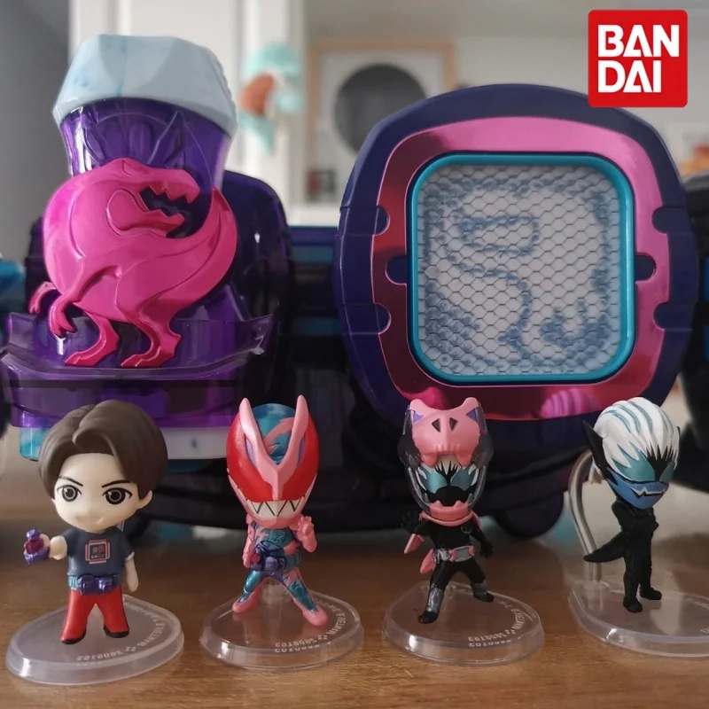 Фото Коллекционная мини-фигурка Bandai Kamen Rider Revice Gashapon Q Version: Икки Игараси, аниме-украшение для рабочего стола №1