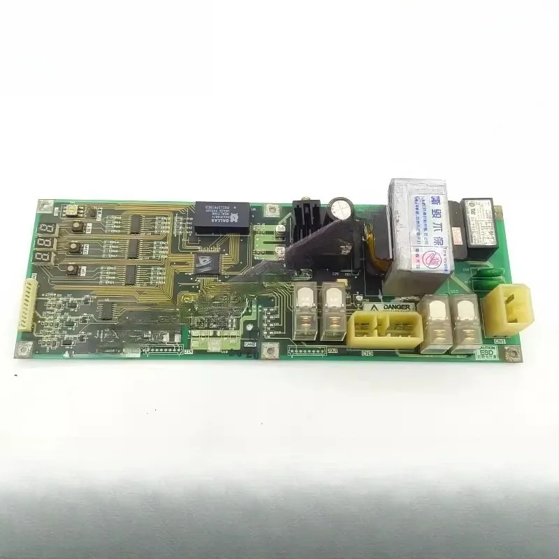 VoltSParts для лифтовых компонентов, основная плата эскалатора J631703B000G01 (art.: 3920dccc000dc) - 3920dccc000dc