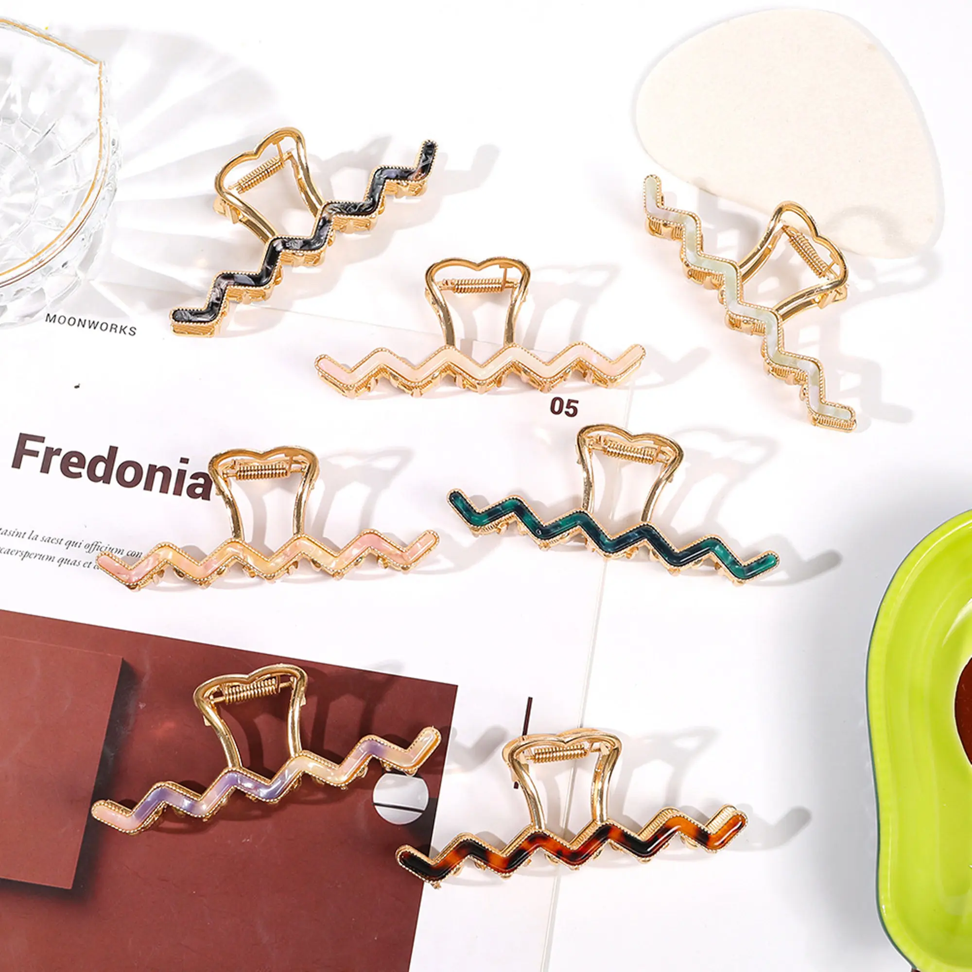 

1pcs/lot 10.5cm Metal Wave alloy acetate hairpin large Pan Hair hair catch shark clip diy hair accessories