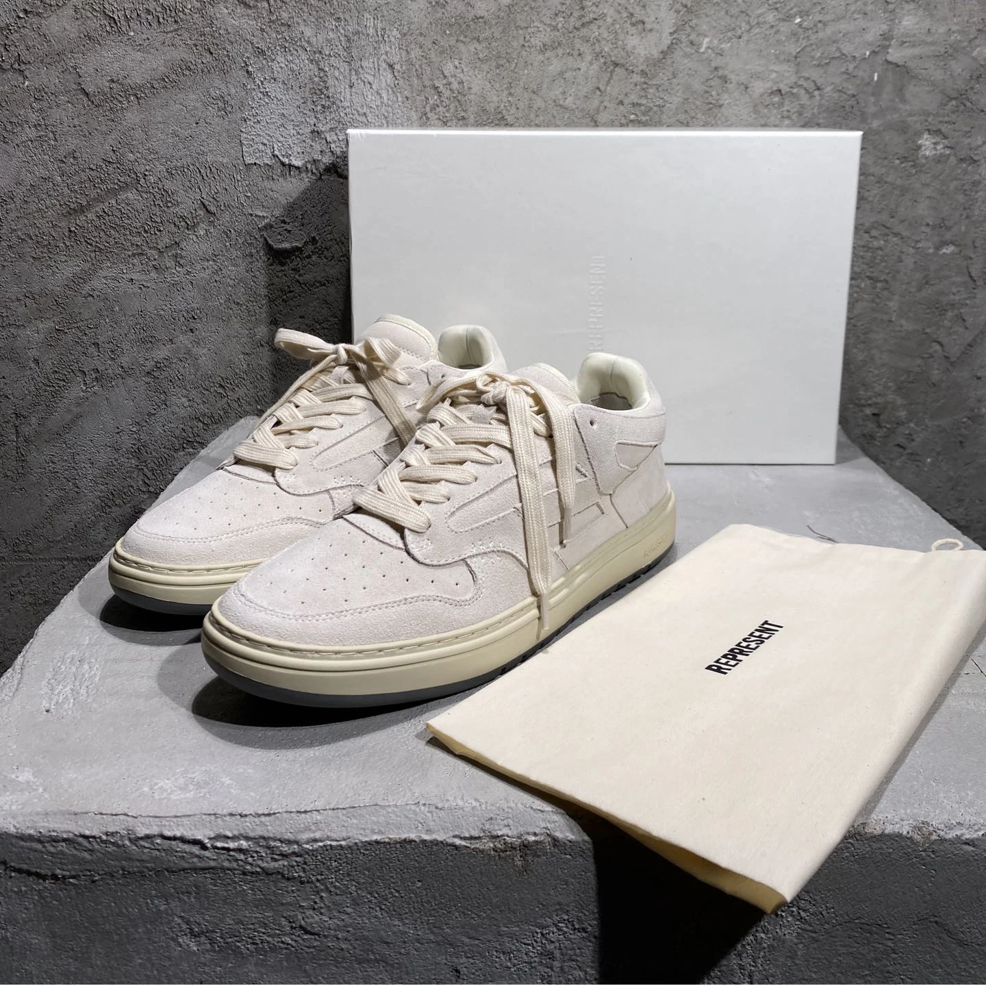 

Мужские и женские замшевые кроссовки, повседневные уличные кроссовки в стиле хип-хоп, Уличная обувь 1:1 отличного качества, 2021