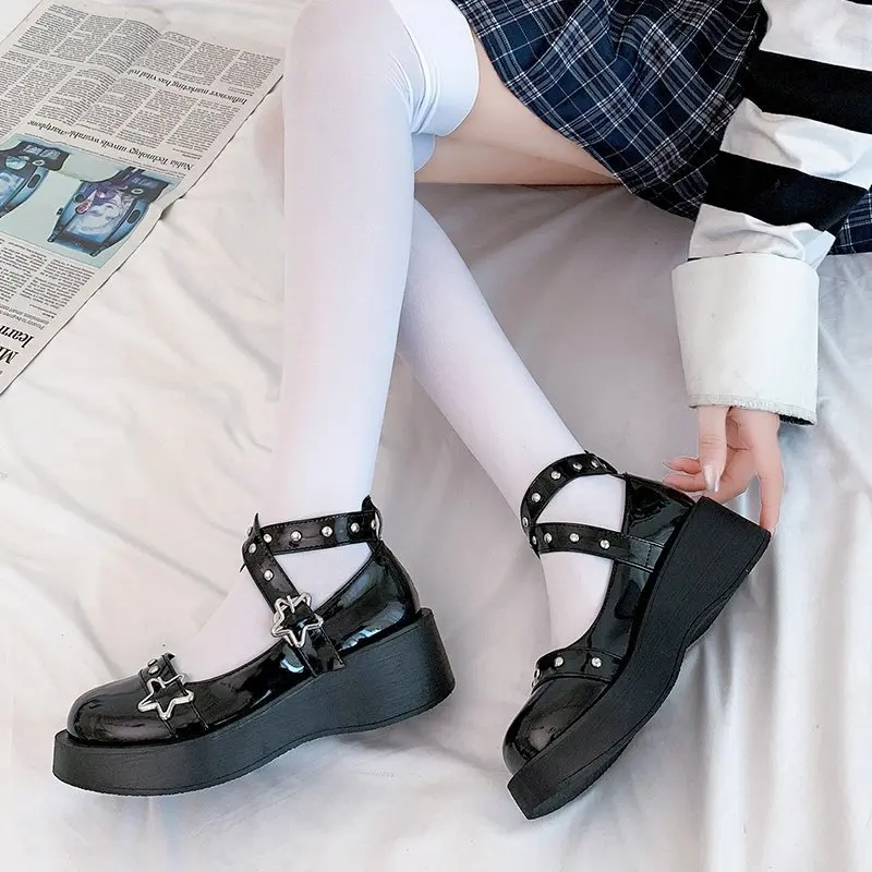 

Fashion Lolita Shoes Star Buckle Mary Janes Women Cross-tied Platform Patent Leather Girls Rivet New Platform Small Leather Shoe