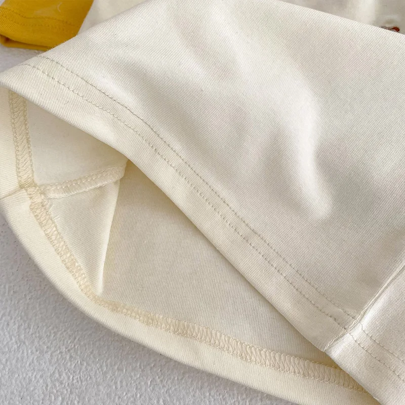 Рисунок 5 - Летний детский комплект с вышивкой