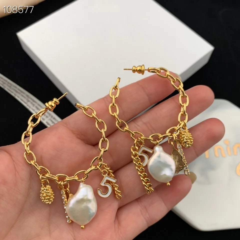 

European and American tassel pearl earrings