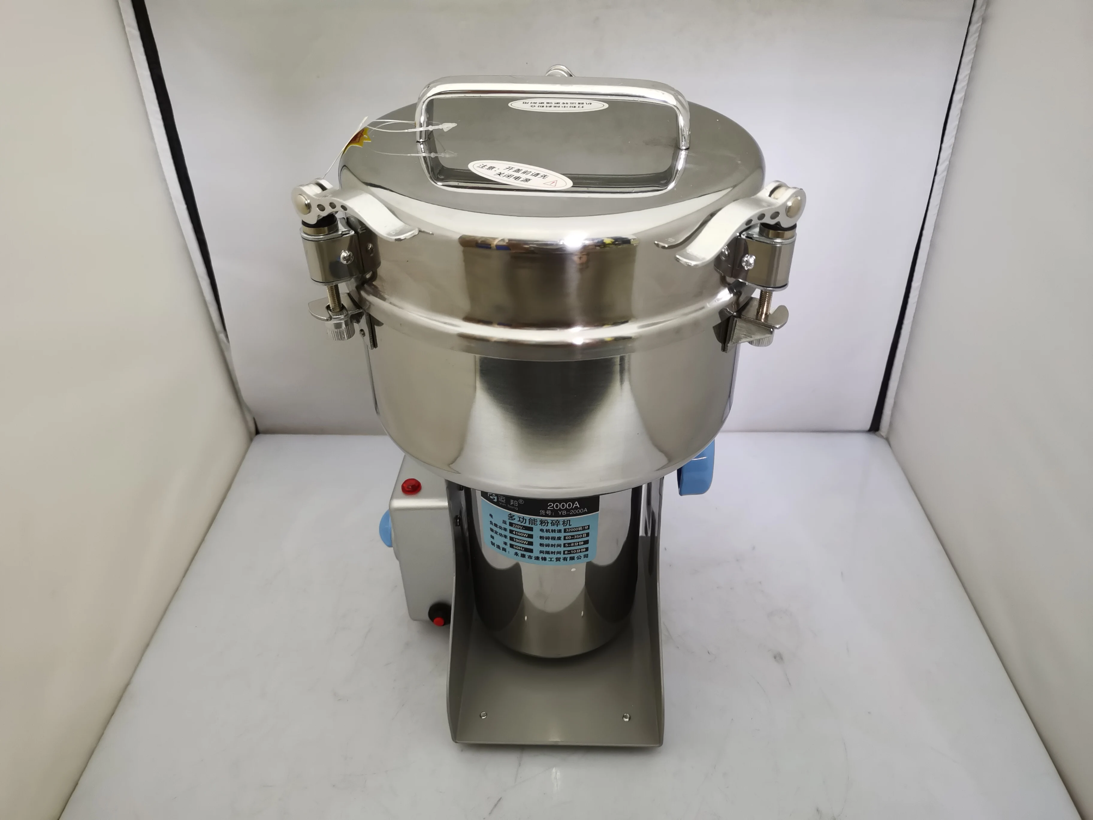 

2000g High-speed Electric Grains Spices grinder, Chinese medicine Cereals Coffee Dry Food powder crusher Mill Grinding Machine