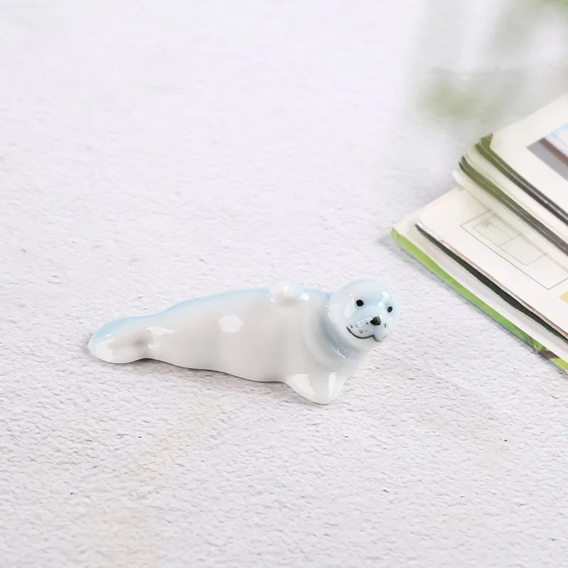 

Керамический держатель для палочек в форме котика