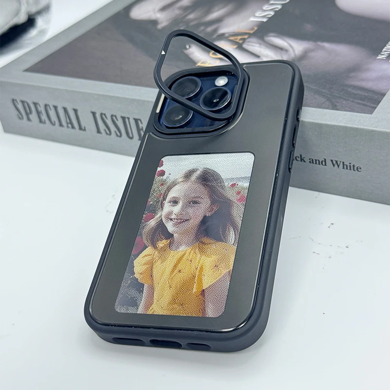 Фото Чехол для телефона с NFC и E-ink экраном: персонализированный дисплей с фото, электронный экран-дисплей, защитный чехол для iPhone 15, 14, 13, 16 ProMax №5