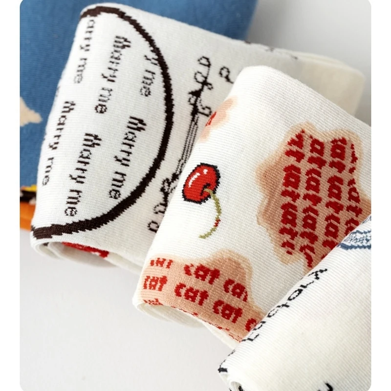 5Pairs/Set Retro Cotton Socks for Women Street Fashion Cartoon Painting Printed Crew Socks Unisex Middle Tube Men Sport Sox