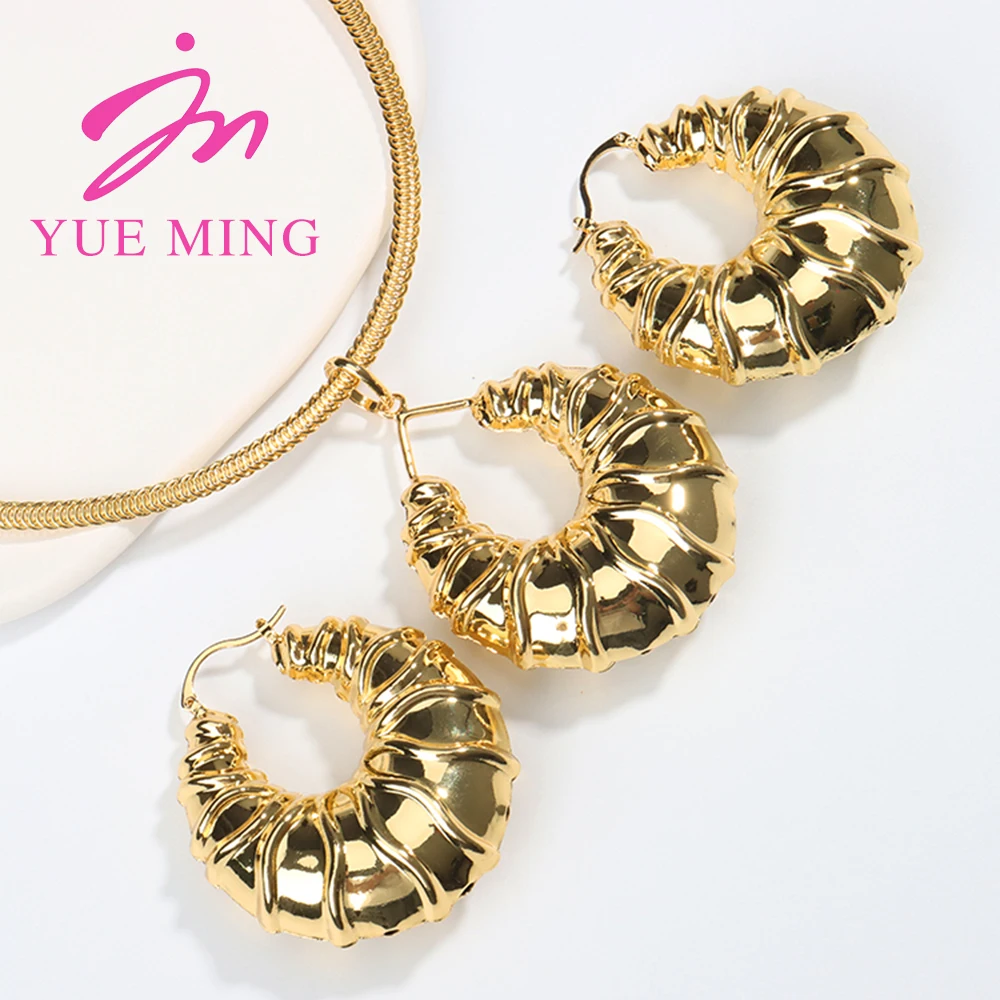 

Dubai Gold Color Jewelry Set Fashion Hoop Earrings and Pendant Necklace Sets For Bride Gifts African Brazilian Accessory