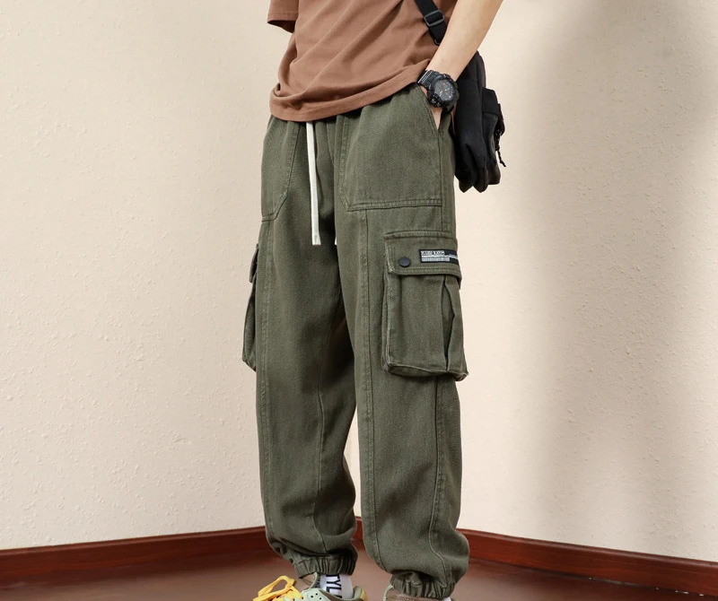 

Мужские брюки-карго с эластичным поясом 2023