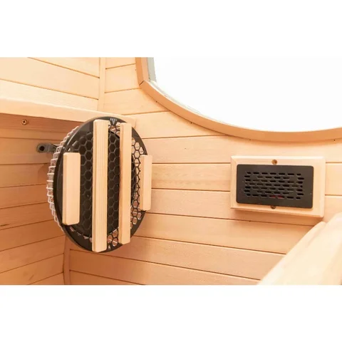 Жыныстық қатынастағы сексуалды балапандар Бикини ойынындағы минотаврлық секс