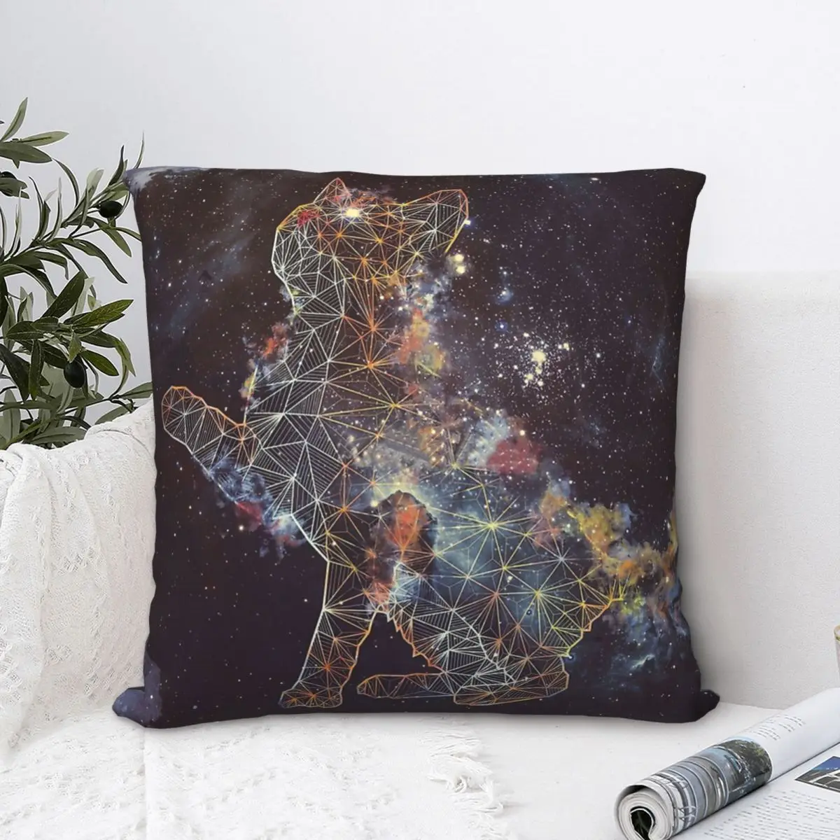 

Декоративная подушка для объятий с изображением кота