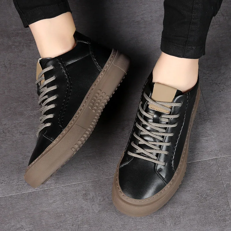 Fashion Men's Golf Shoes New Travel Sports Shoes Grass Non-Slip Walking Sports Shoes Outdoor Golf Training Fitness Shoes