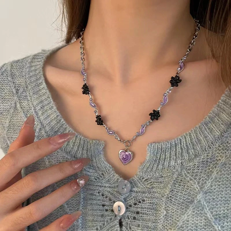 

New Purple Love Heart Pendant Necklaces Women Sweet Cool Hot Girl Style Design Senior Sense Splicing Chain Necklace Party Gift