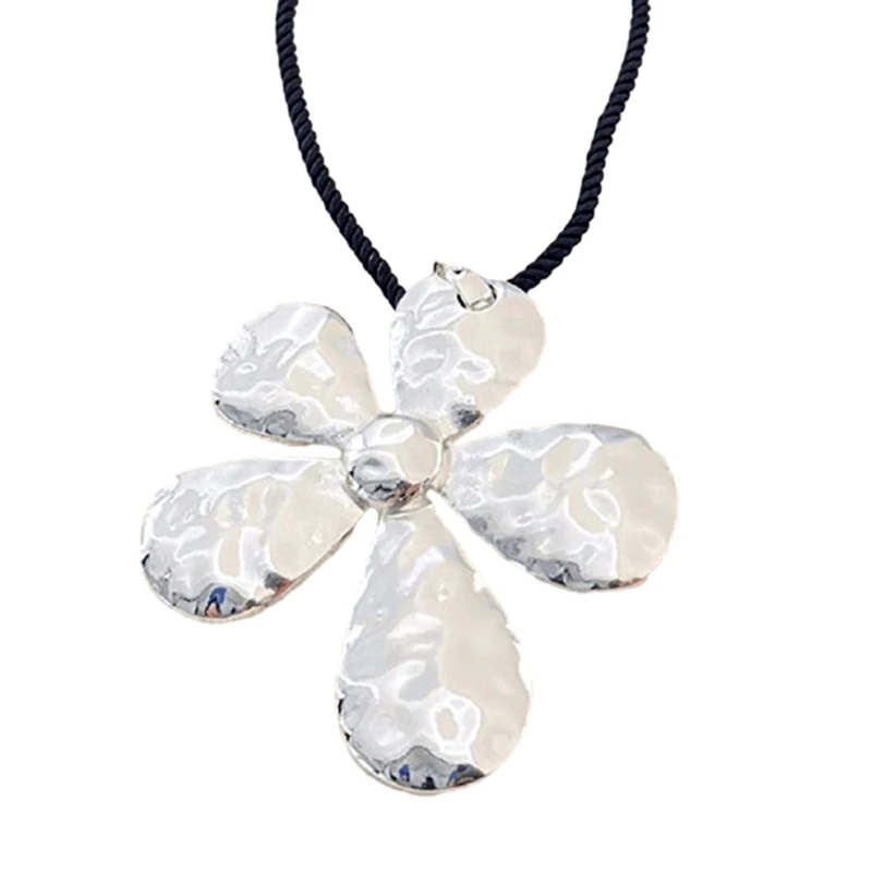 

E0BF Adjustable Irregular Flower Collar Necklace Fashion Choker Summer Jewelry