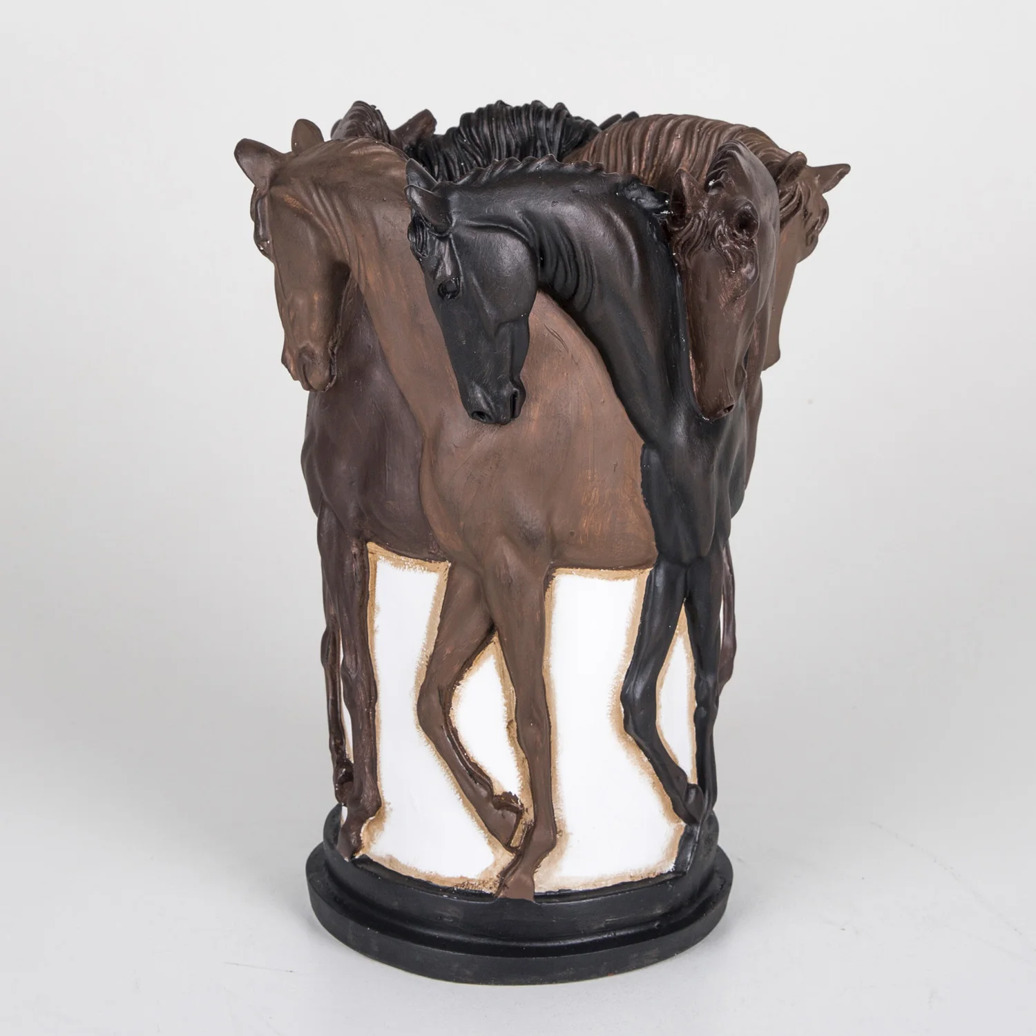 

Коричневая ваза 29x22 см