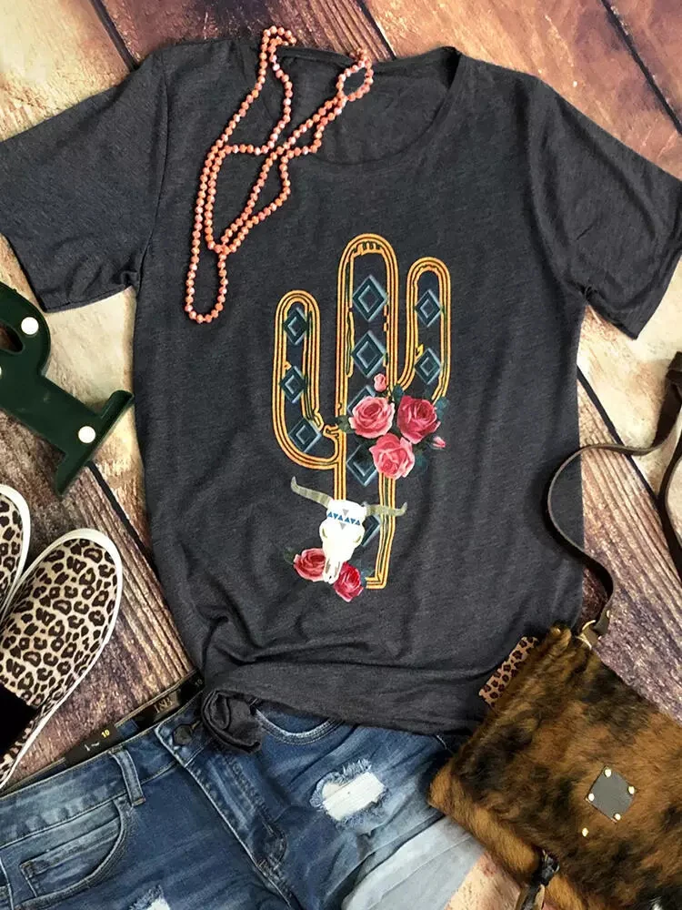 

Футболка женская с коротким рукавом, повседневный топ с принтом кактуса и быка, винтажная одежда, на лето