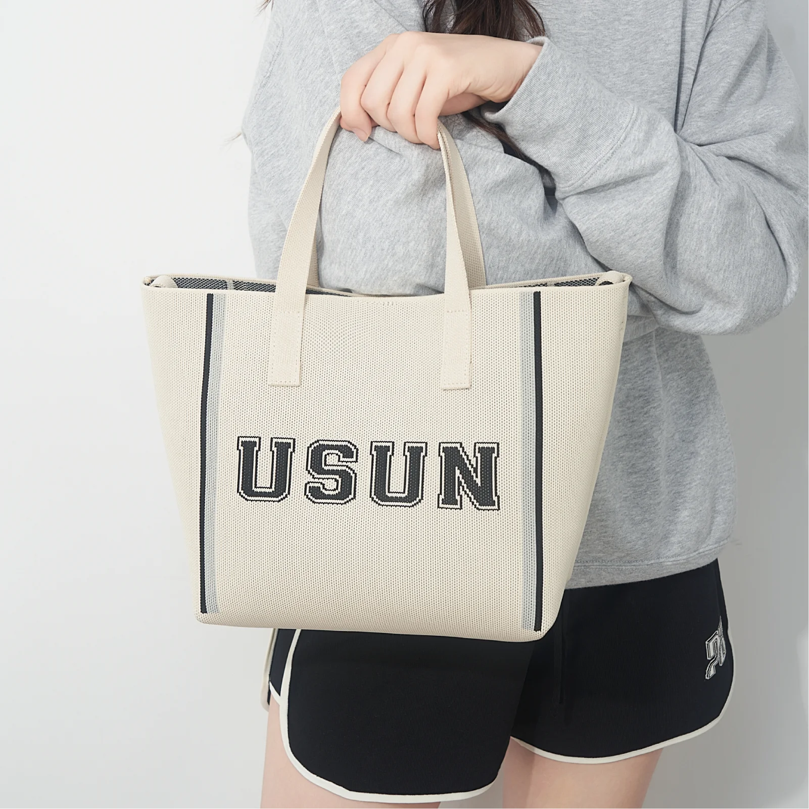 

Usual Unusual Sports Leisure Bag Woven Cross-body Bag