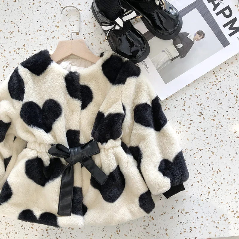 

2-7 Years Outwear Girls Coat Luxury Winter New Korean Female Long Black and White Love Waist Tie Long Sleeve Jacket Bebes