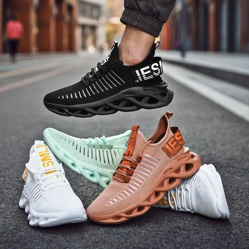 

Men's sports shoes 2022 designer luxury flats high quality sneakers offers Sneakers sport Running male sneakers snakers