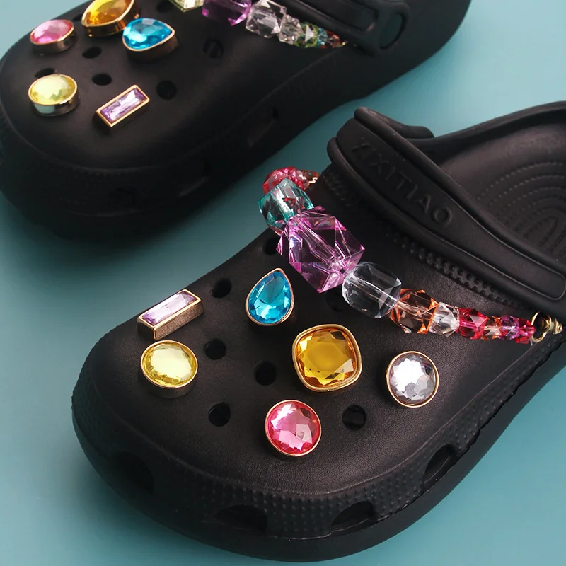 DIY Shoe Charms Accessories Croc Pin Jeans Buckle Decoration Fit Adult Summer Xmas Party Shoe Charms