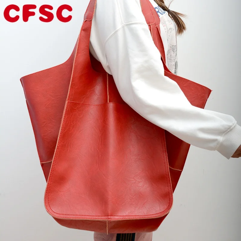 

Модная Водонепроницаемая Ретро сумка, новинка 2023, простая большая сумка из мягкой кожи, вместительная Портативная Сумка-тоут на одно плечо, ...