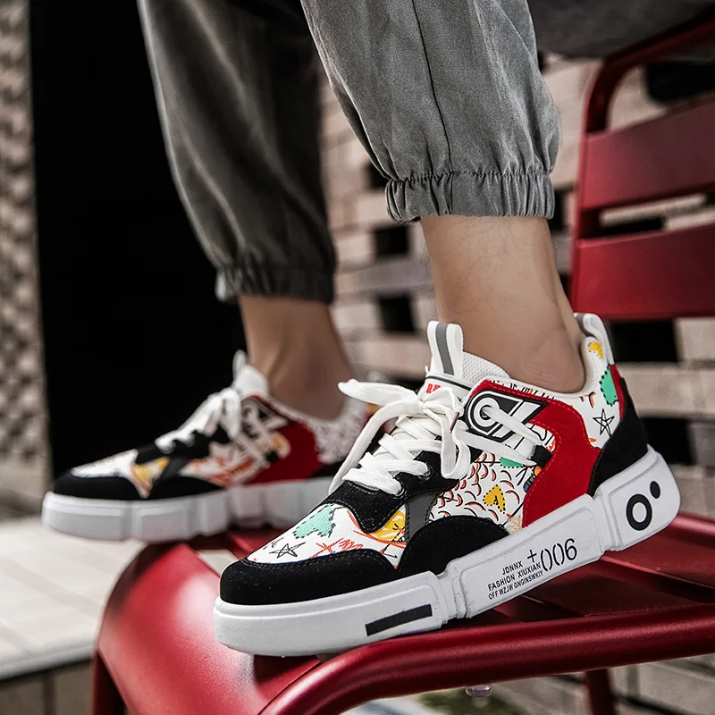 

Light Sneakers Man Summer 2021 Breathable Sport Shoes for Boys Platform Running Shoes Men Graffiti Sports Shoes Male Shose 160D