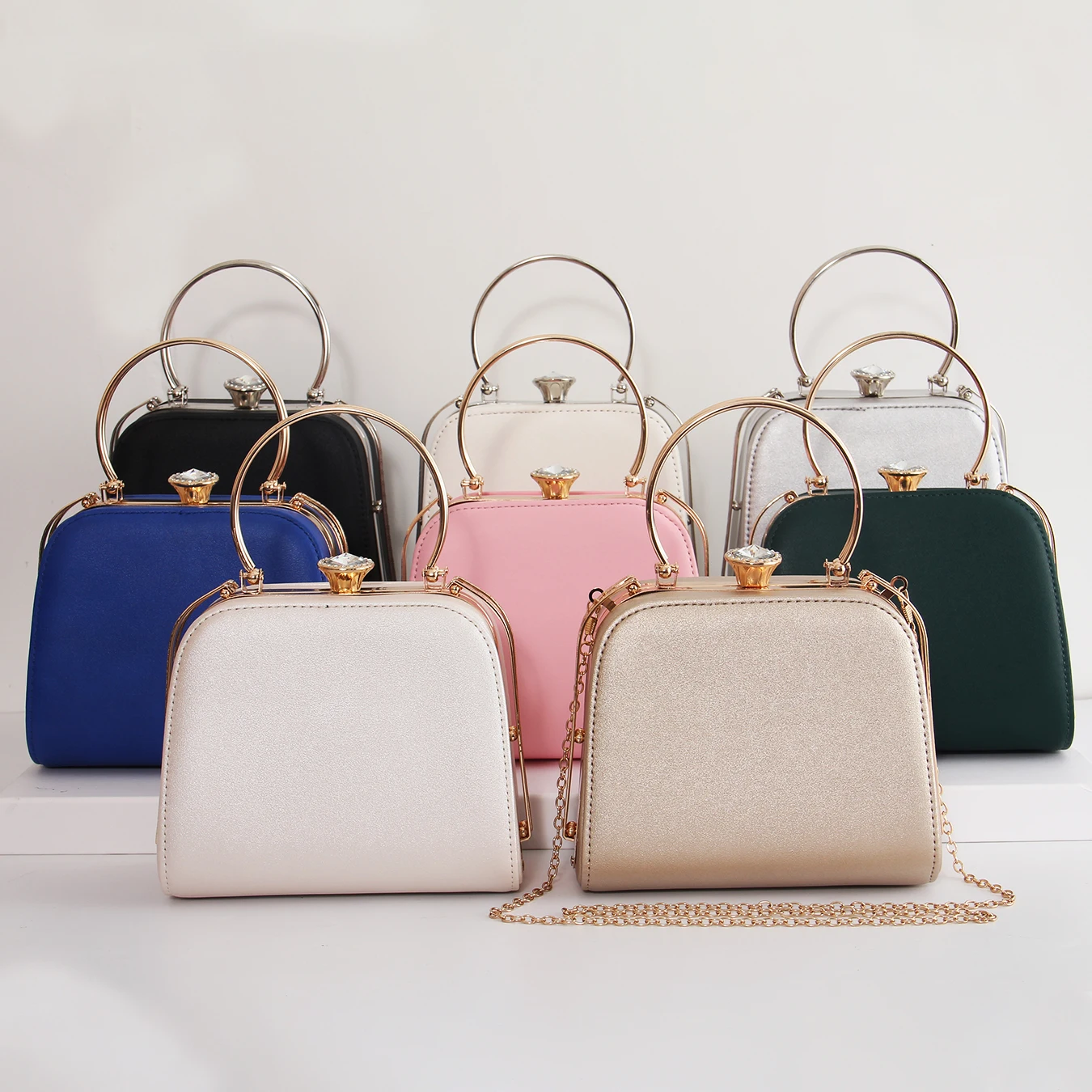 Женская элегантная однотонная вечерняя сумка модная из искусственной кожи