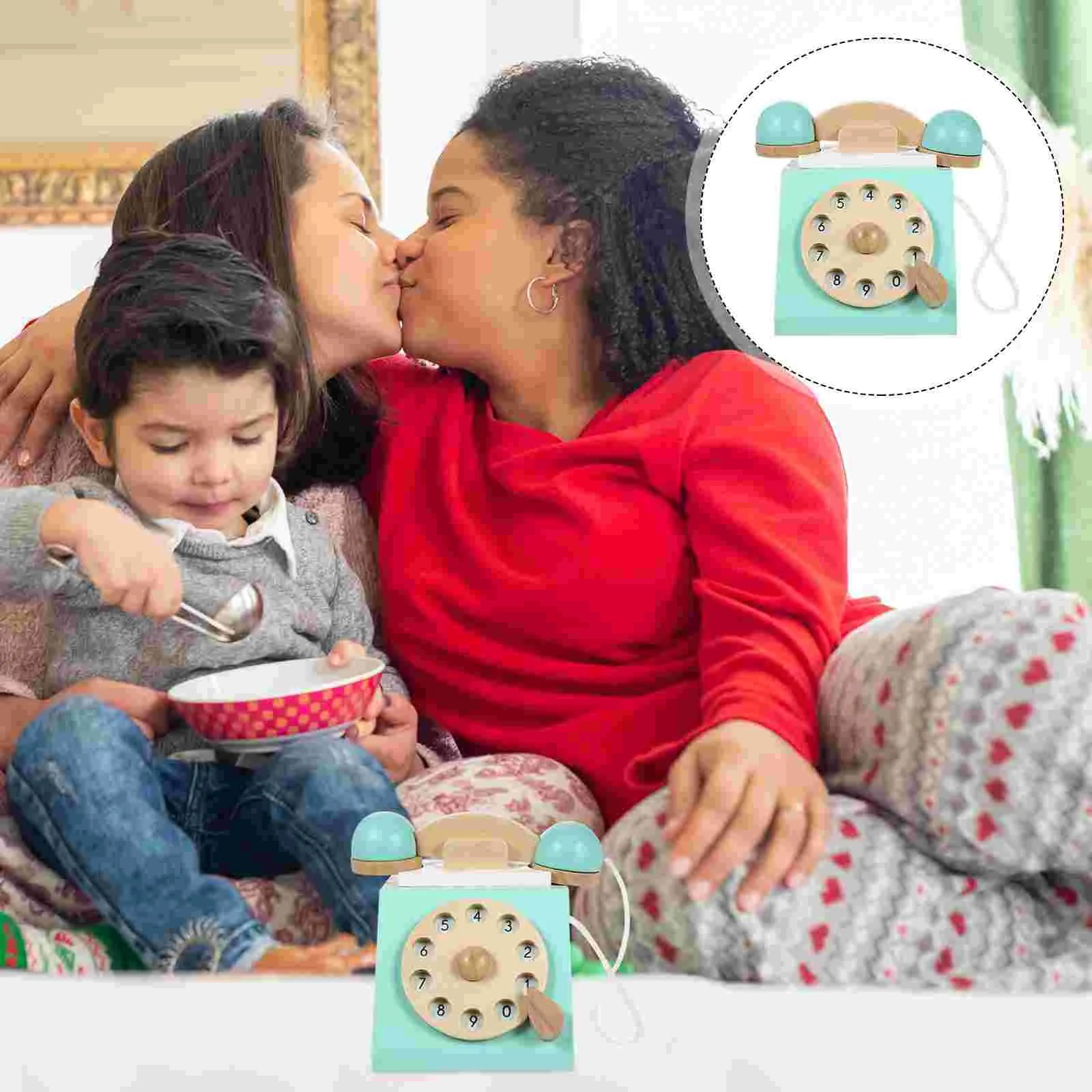 

Wooden TeleCorded Retro Phone Dial Educational Toy Children Role Play Home Appliance