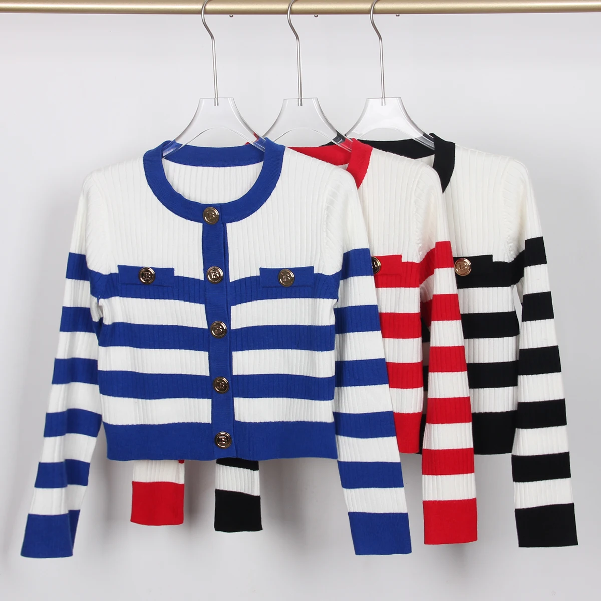 

Autumn 2022 New Women's Temperament Commuter Stripe Sweater Cardigan Fashion Foreign Style Classic Top Coat Quality Knitwear