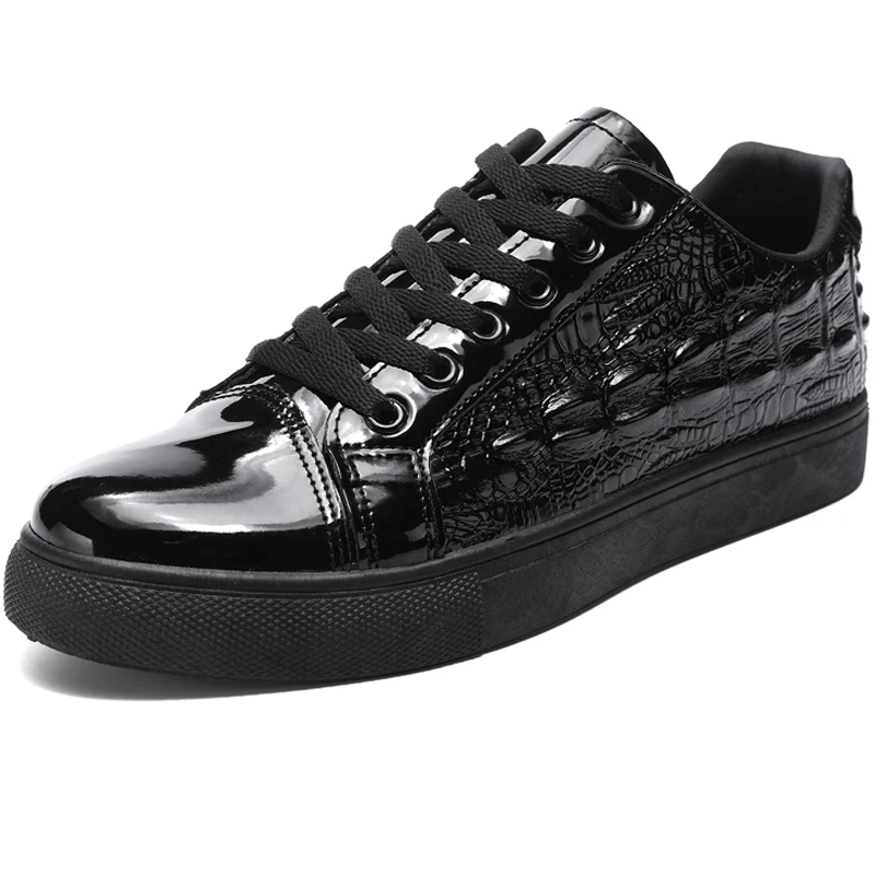

Leather Men Casual Shoes Flat Fashion Sneakers Male Walking Shoes Zapatillas Hombre Mens Spring Autumn Footwear Rubber 2022 New