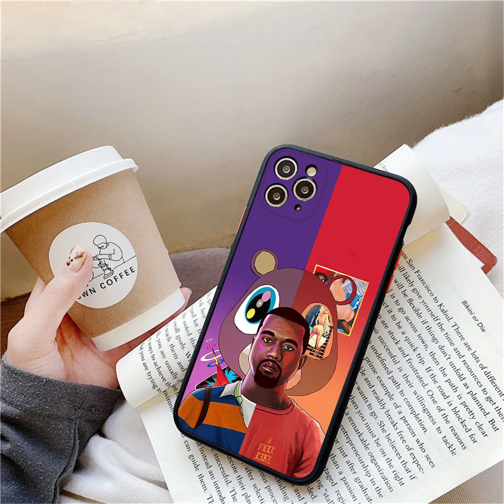 Новый трендовый чехол для телефона Power Kanye Omari West iPhone 16 15 14 11 12 13 Pro Max Mini X XR XS 7 8 Plus SE