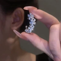 new creative ear clip luxury sparkling crystal flower ear bone clip without piercing clip earrings for women wedding jewelry