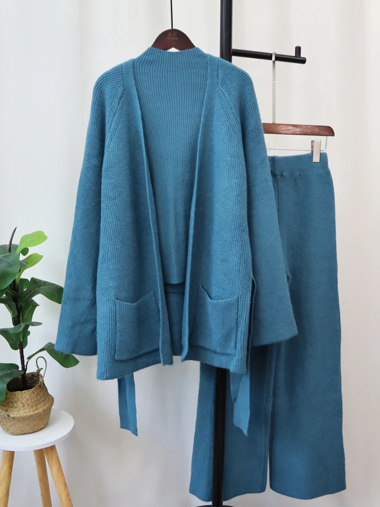 Модный женский вязаный костюм осень-зима 2023 новый элегантный кардиган + свитер