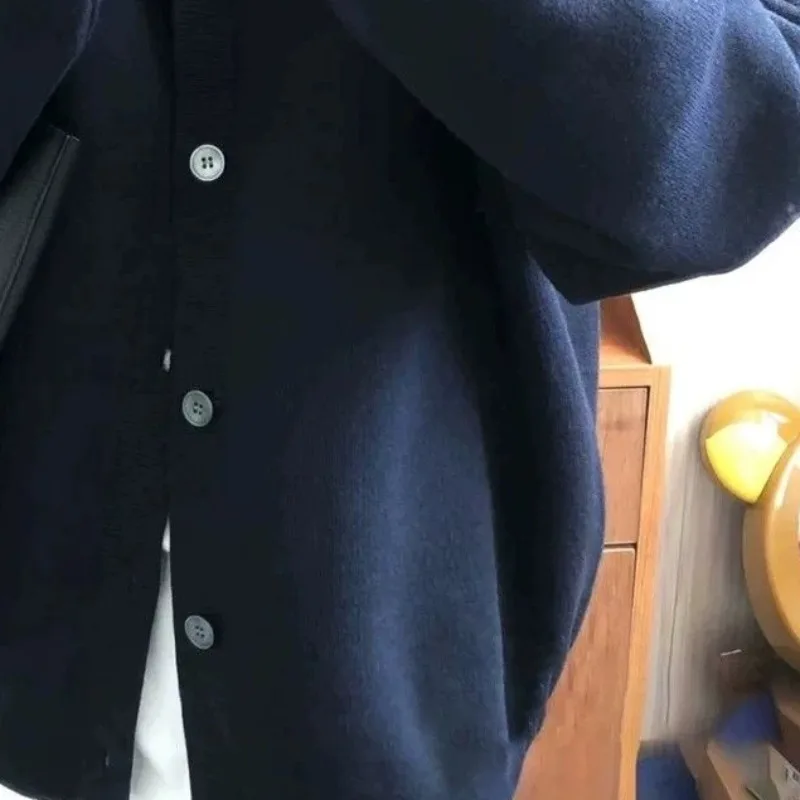 Темно-синий вязаный кардиган для женщин Осенний стильный уютный свободный